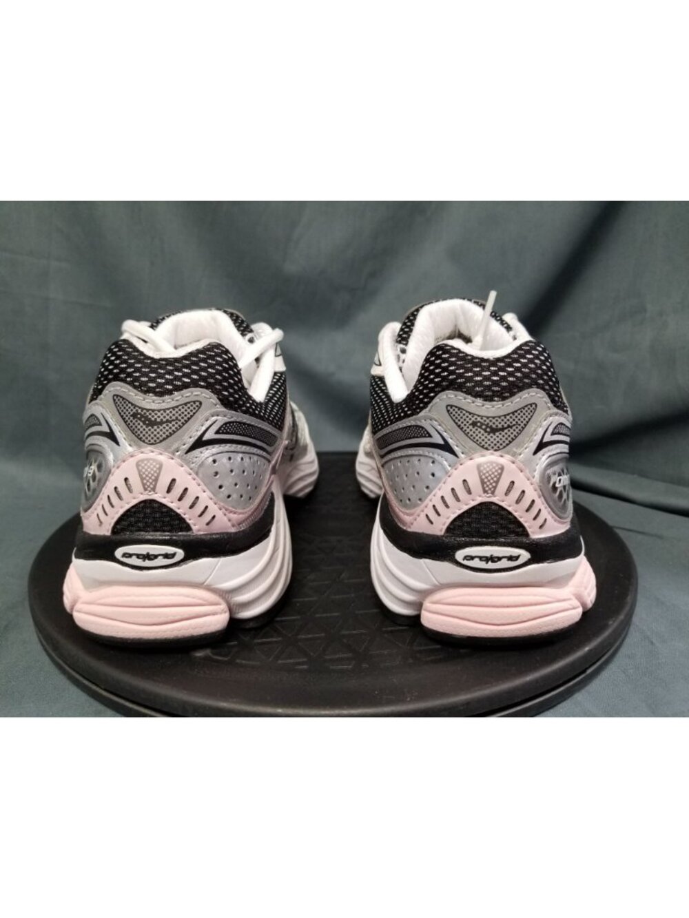Saucony ProGrid Omni 9 Silver Pink Women's Size 7.5 New No Box !! - Picture 7 of 11